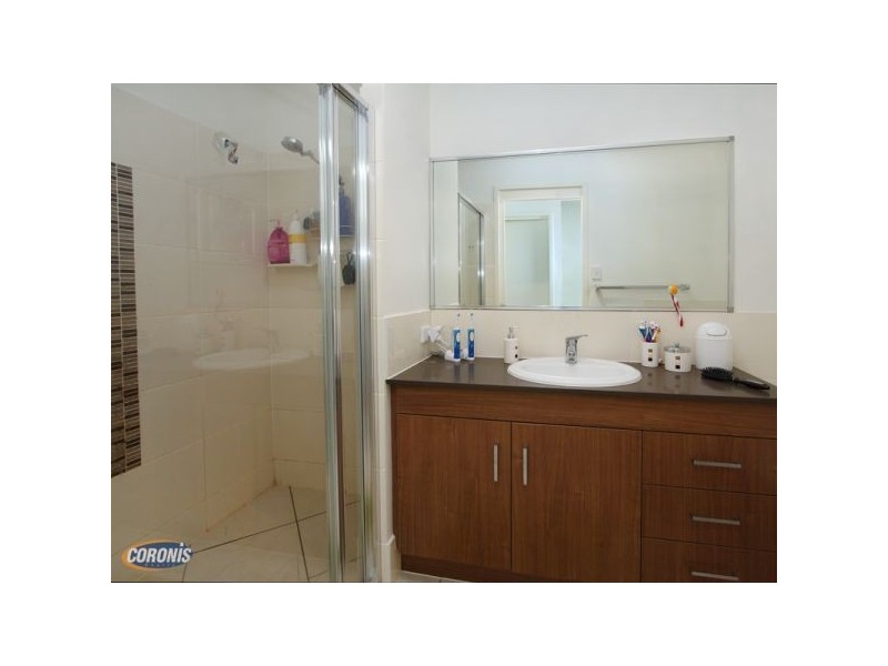 36A Grace Street, Scarborough QLD 4020