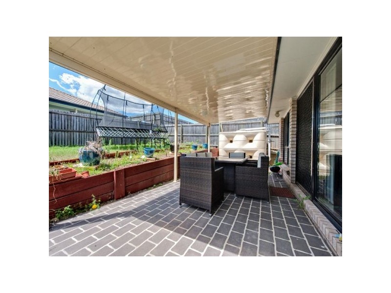 10 Esperance Crescent, Springfield Lakes QLD 4300