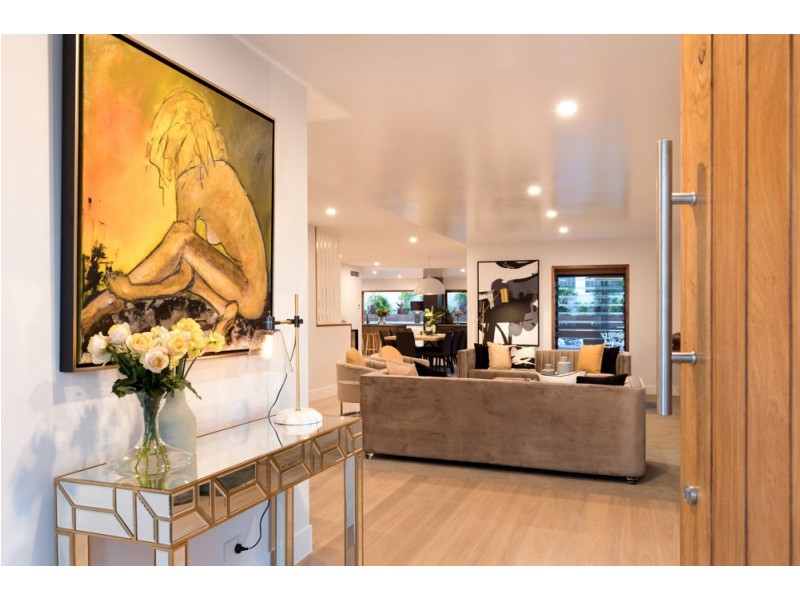 29 Anthony Street, Hamilton QLD 4007