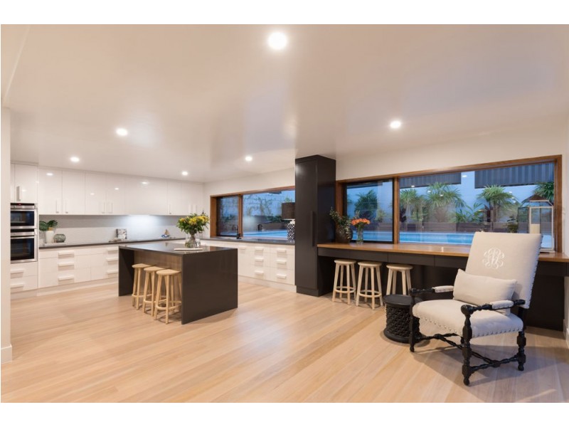 29 Anthony Street, Hamilton QLD 4007