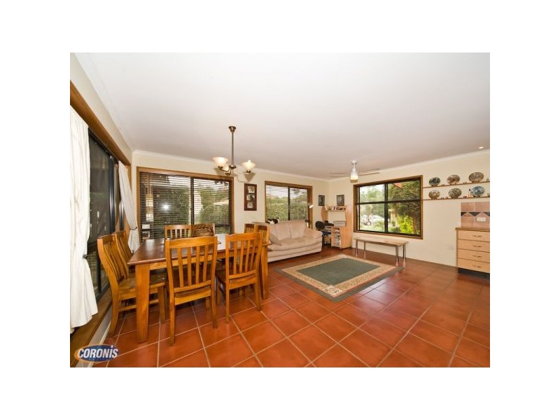 Eatons Hill QLD 4037