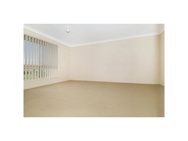 4 Lookout Place, Narangba QLD 4504