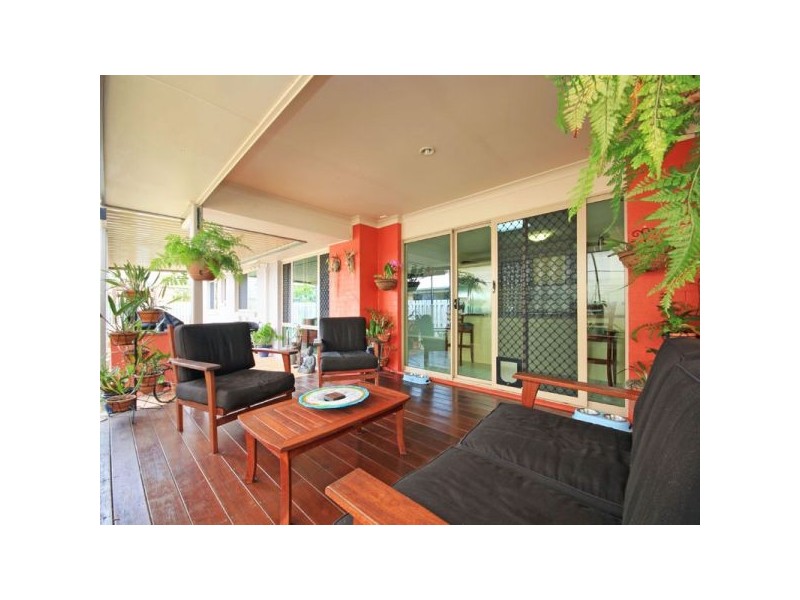 2 Brimstone Court, Kallangur QLD 4503