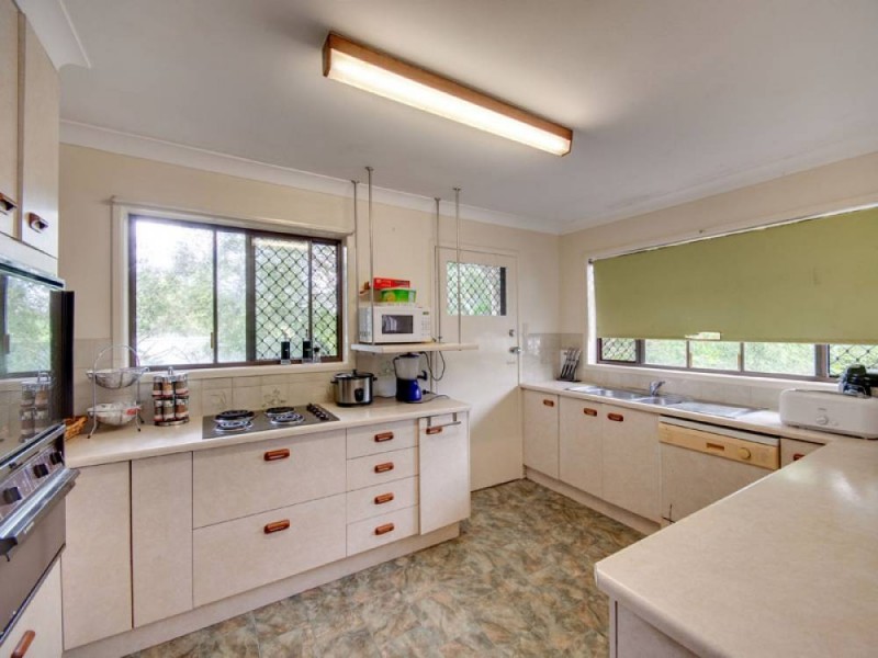 743 South Pine Road, Everton Park QLD 4053