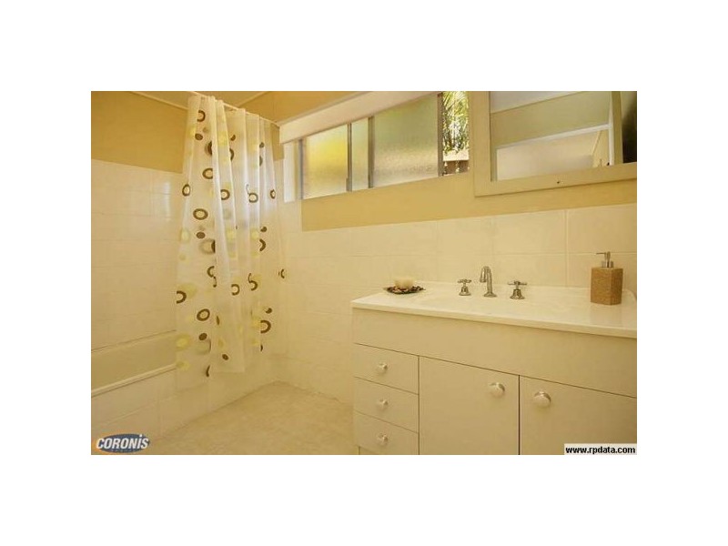 31 Mitchell Street, Arana Hills QLD 4054