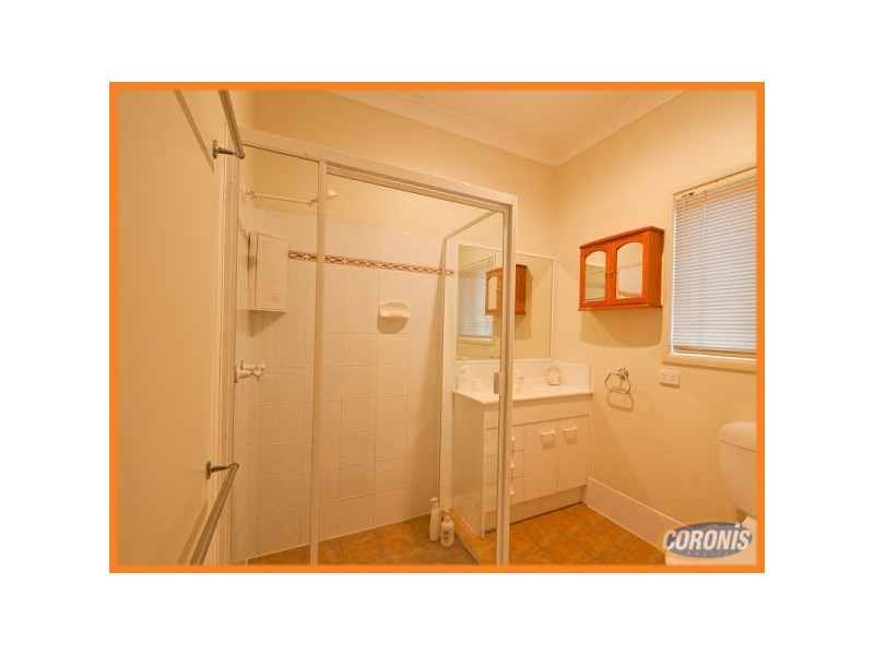 9 Vauton Court, Arana Hills QLD 4054