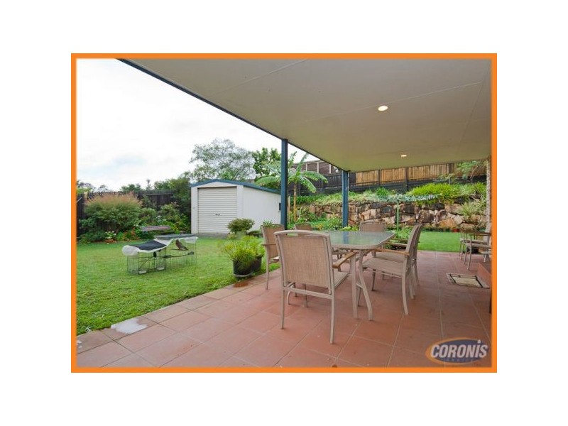 9 Vauton Court, Arana Hills QLD 4054