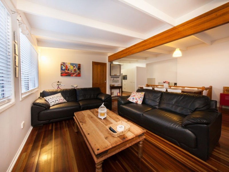 223 Bunya Road, Arana Hills QLD 4054