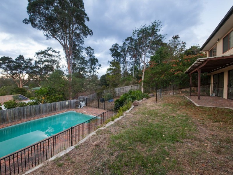 223 Bunya Road, Arana Hills QLD 4054