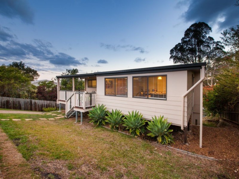 223 Bunya Road, Arana Hills QLD 4054