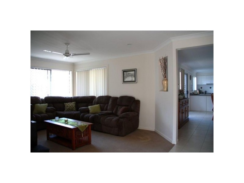 3 Somerset Terrace, Holmview QLD 4207