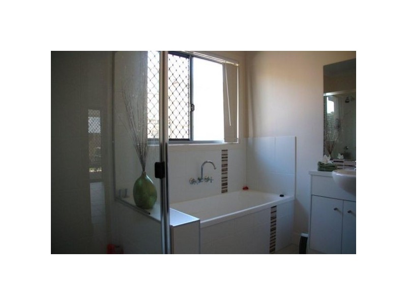 3 Somerset Terrace, Holmview QLD 4207