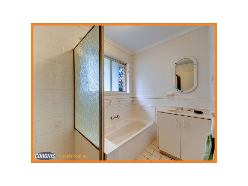 2 Kentwood Drive, Bray Park QLD 4500