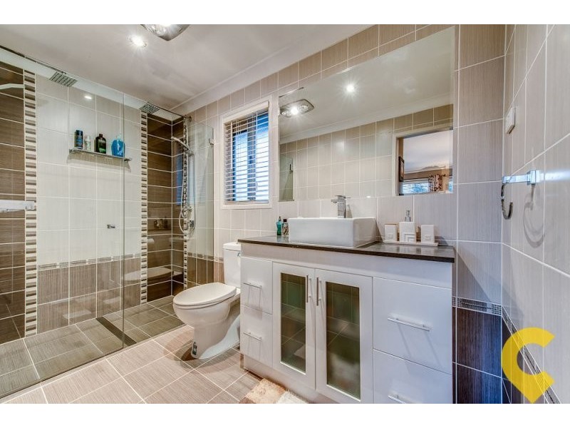 261 Bunya Road, Arana Hills QLD 4054