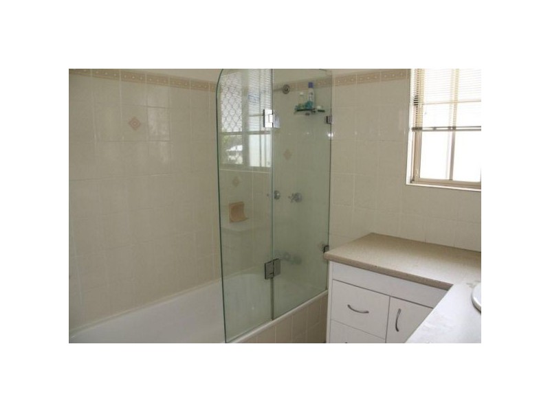 2/159 School Road, Yeronga QLD 4104