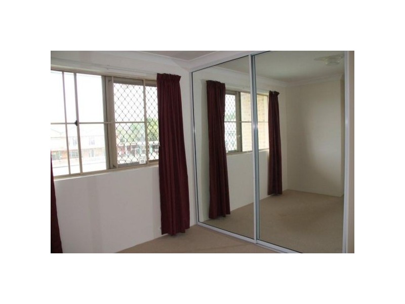 2/159 School Road, Yeronga QLD 4104