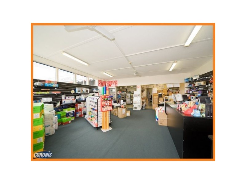 74 Tingal Road, Wynnum QLD 4178