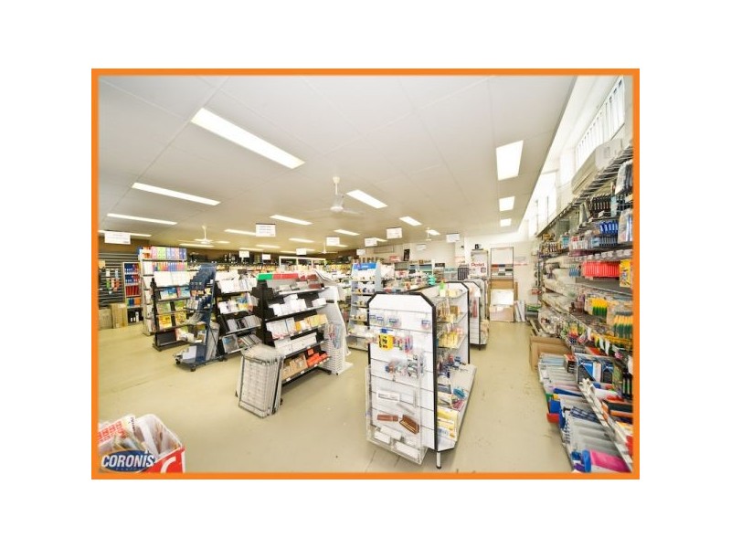 74 Tingal Road, Wynnum QLD 4178