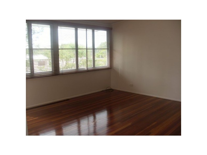 22 Marford Street, Chermside West QLD 4032