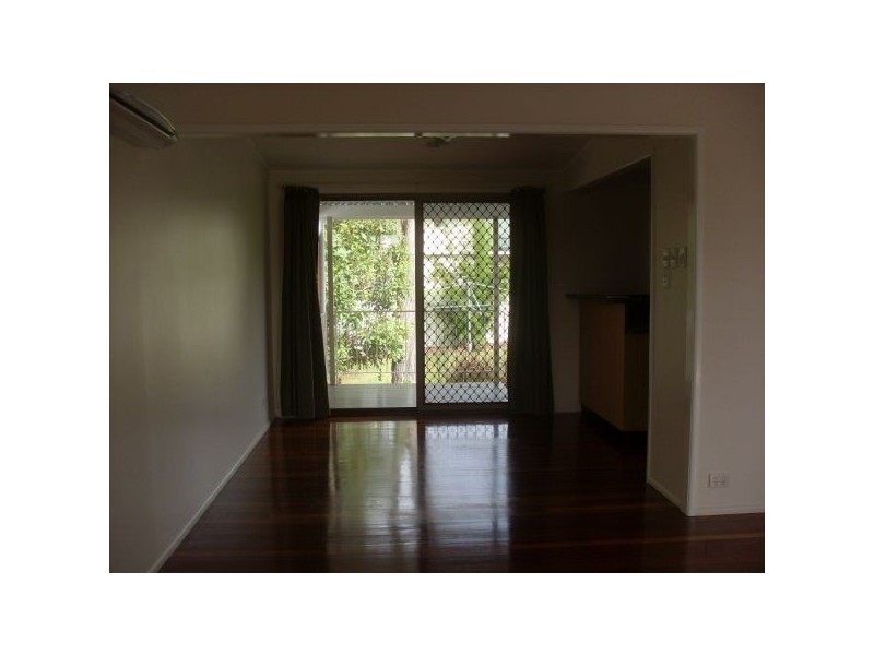 22 Marford Street, Chermside West QLD 4032