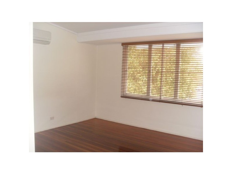 22 Marford Street, Chermside West QLD 4032