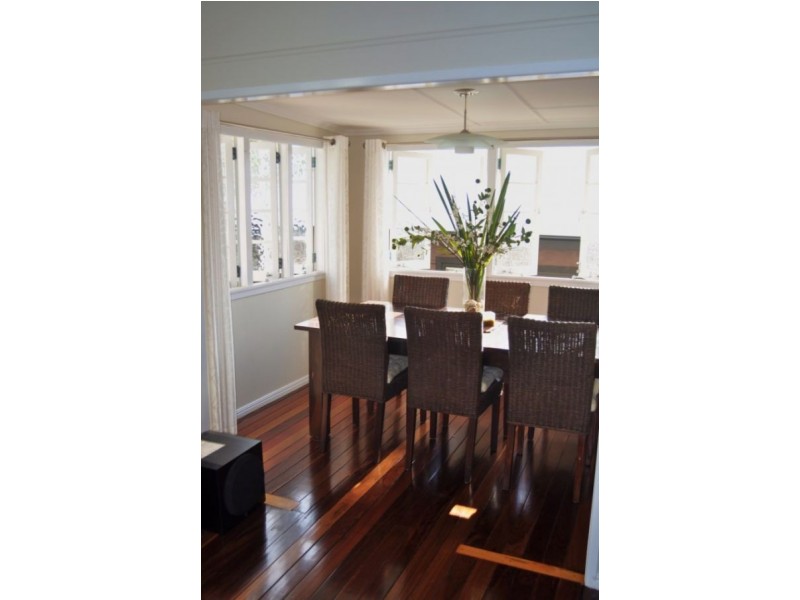 4 Thirteenth Avenue, Kedron QLD 4031