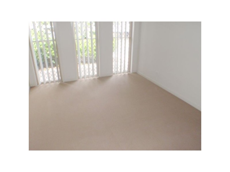 9 Hillary Drive, Warner QLD 4500