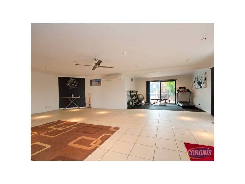 Warner QLD 4500