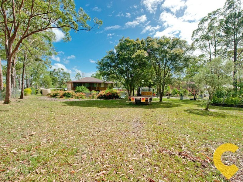 40-52 Station Road, Loganlea QLD 4131
