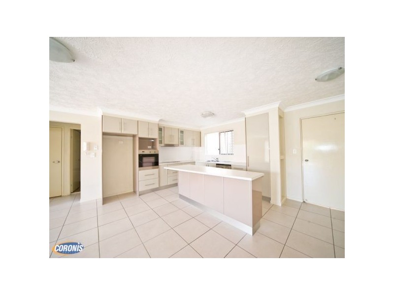 8/2A White Street, Everton Park QLD 4053