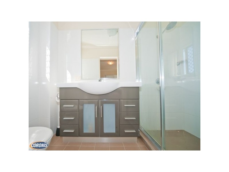 8/2A White Street, Everton Park QLD 4053