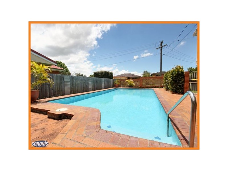 11 Ferrier Street, Aspley QLD 4034