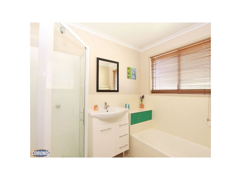 6  Jane Street, Arana Hills QLD 4054