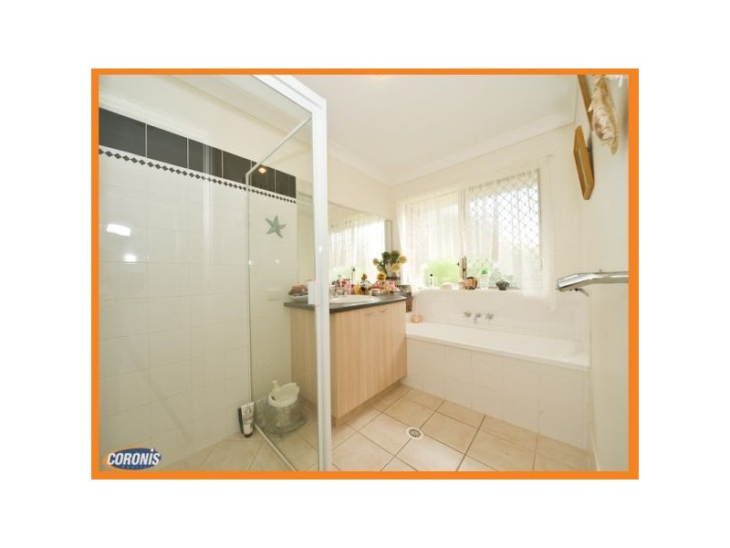 32 Lavender Street, Springfield Lakes QLD 4300