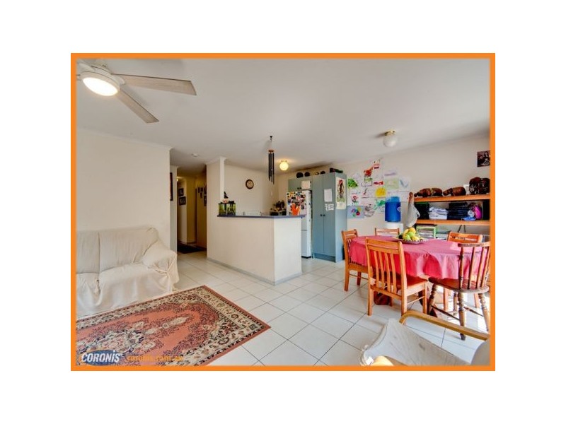 5/6 Desert Willow Way, Fitzgibbon QLD 4018