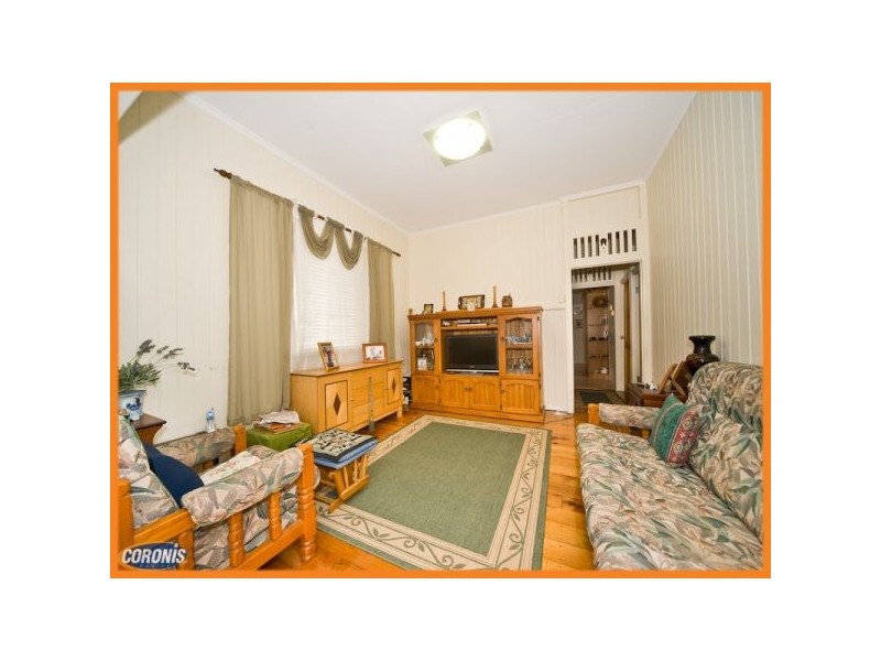 34 Chaucer Street, Moorooka QLD 4105