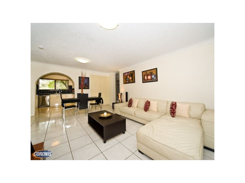 2/25 Scott Road, Herston QLD 4006