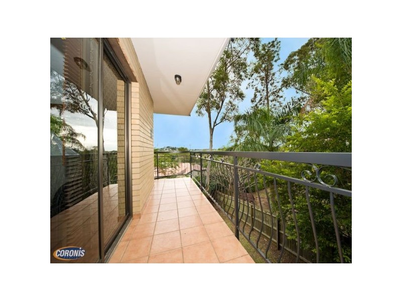 2/25 Scott Road, Herston QLD 4006