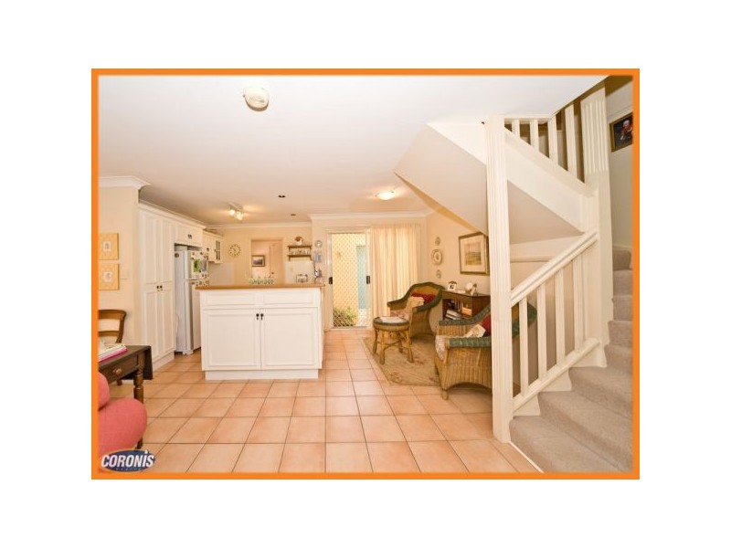 4/39 Rennie Street, Indooroopilly QLD 4068