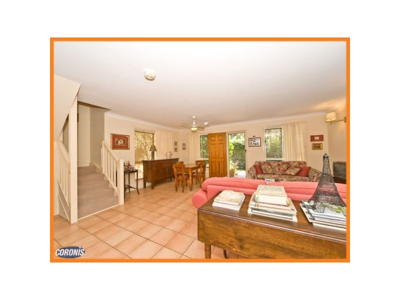 4/39 Rennie Street, Indooroopilly QLD 4068