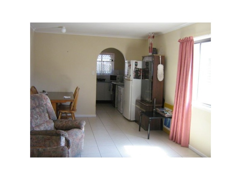 1/9 Queen Street, Scarborough QLD 4020