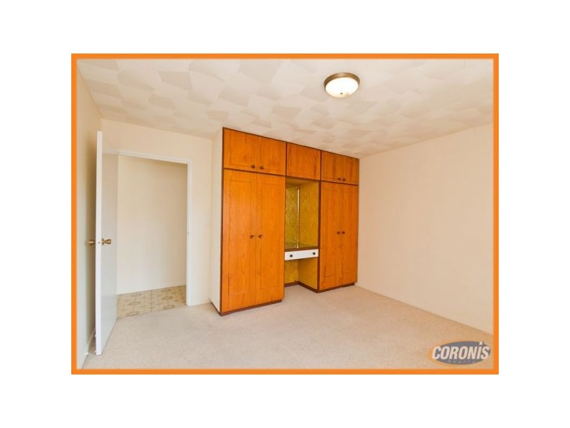 2/18 Miles Street, Clayfield QLD 4011