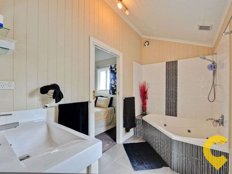 88 Stewart Road, Ashgrove QLD 4060