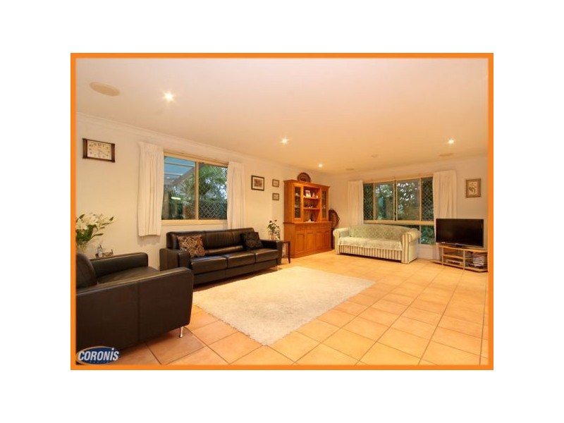 28 Melaleuca Crescent, Rothwell QLD 4022