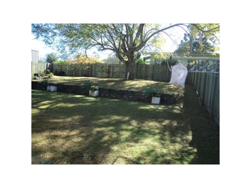 17 Quill Street, Stafford Heights QLD 4053