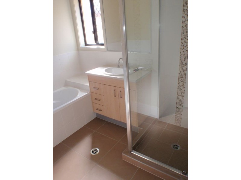 8 Miers Cr (Off Wellington Road), Murrumba Downs QLD 4503