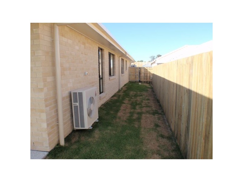 8 Miers Cr (Off Wellington Road), Murrumba Downs QLD 4503
