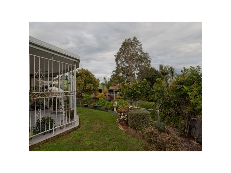 7 Lyrebird Way, Kallangur QLD 4503