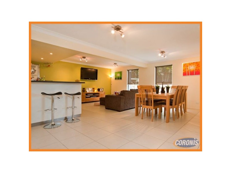 19 Rothschild Street, Eatons Hill QLD 4037