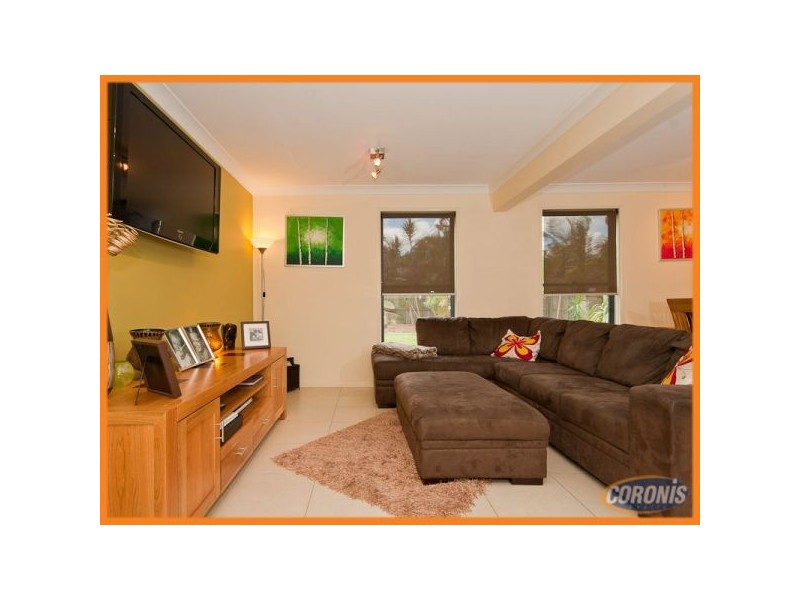 19 Rothschild Street, Eatons Hill QLD 4037